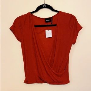 NEVER WORN deep swoop top from UO